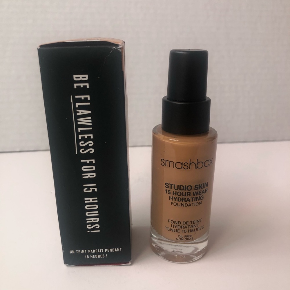 SmashBox Studio Skin - Picture 5 of 5